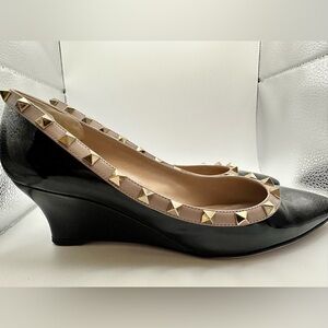 Valentino Rockstud wedges black and tan size 38